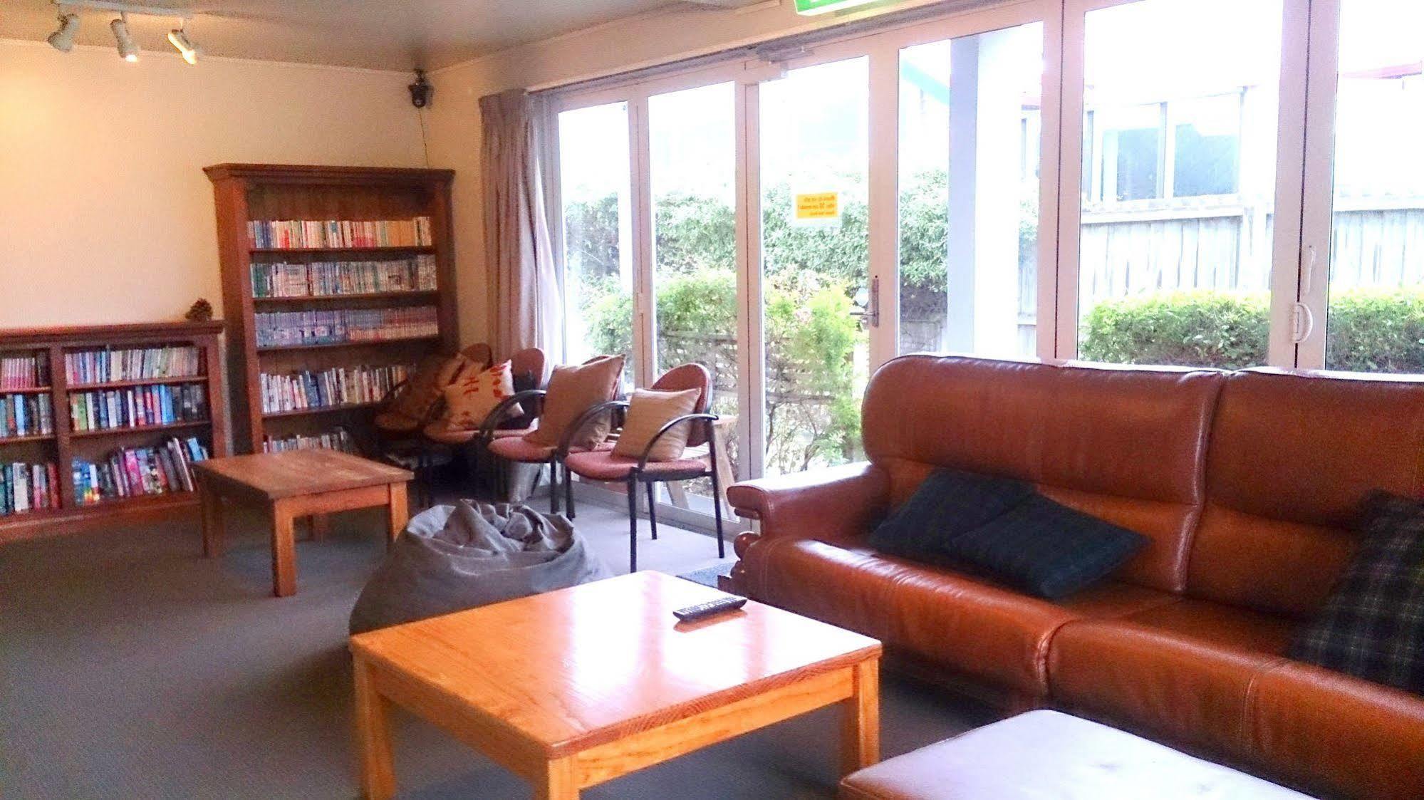 Kiwi House Hostel Christchurch Exterior photo
