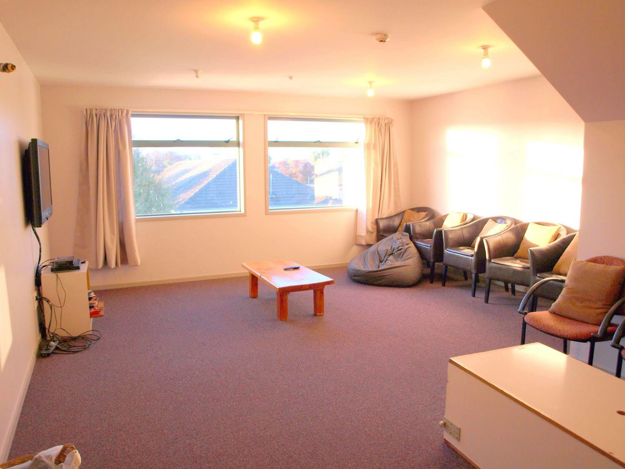 Kiwi House Hostel Christchurch Exterior photo